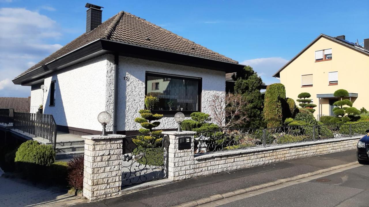 Ferienwohnung Mit Japangarten Karlstadt Luaran gambar
