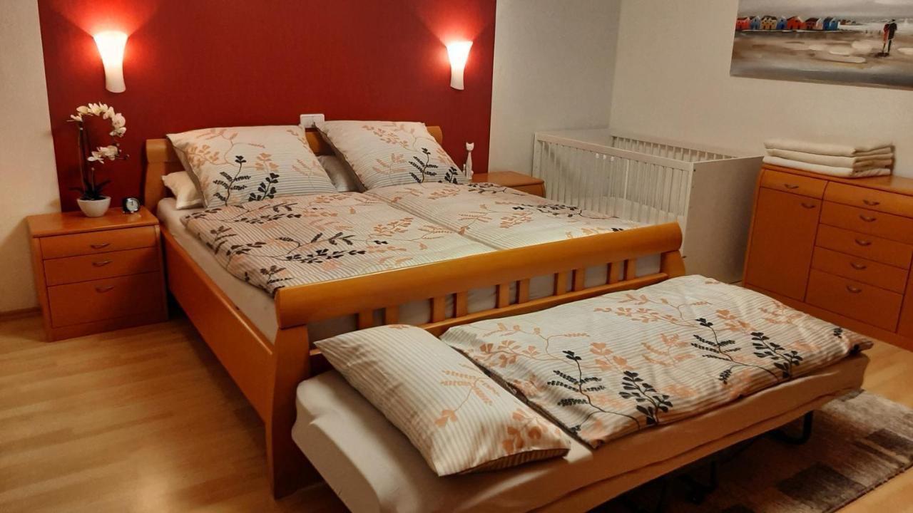 Ferienwohnung Mit Japangarten Karlstadt Luaran gambar